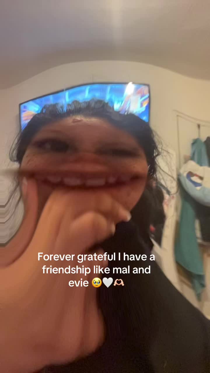 @Steph💗🏳️🌈