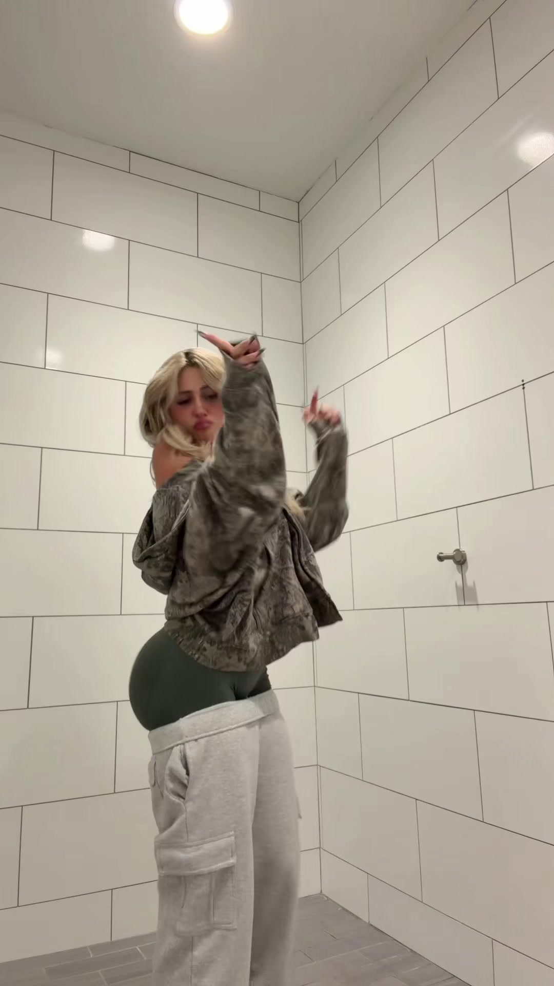 @haleyzz