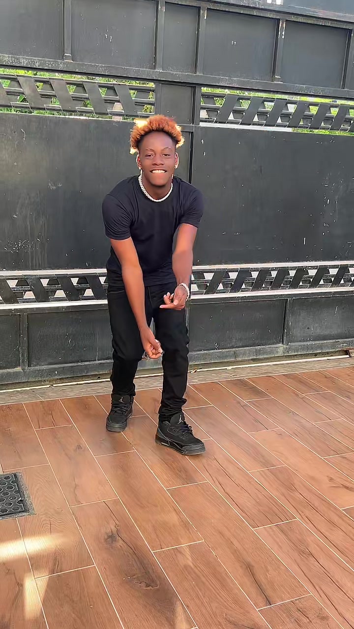 @Ł&Oslash;₵&Oslash; 𝚅ł฿Ɇ🤯