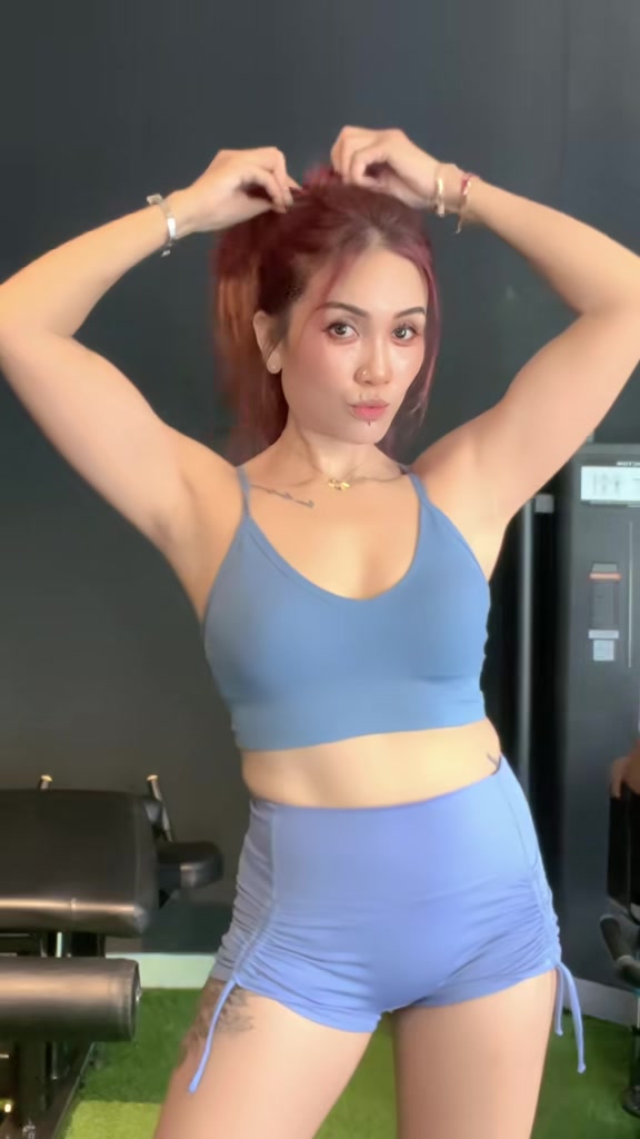 @Lovelyariani