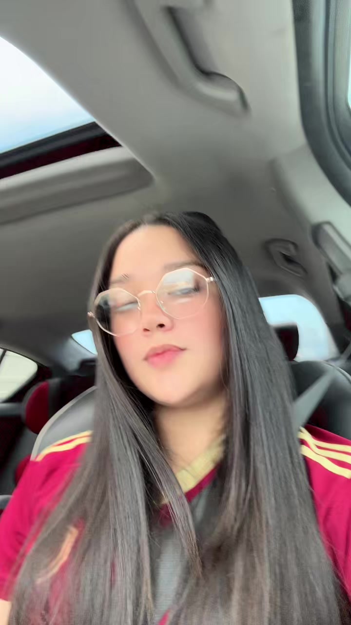 @Kelly Castro