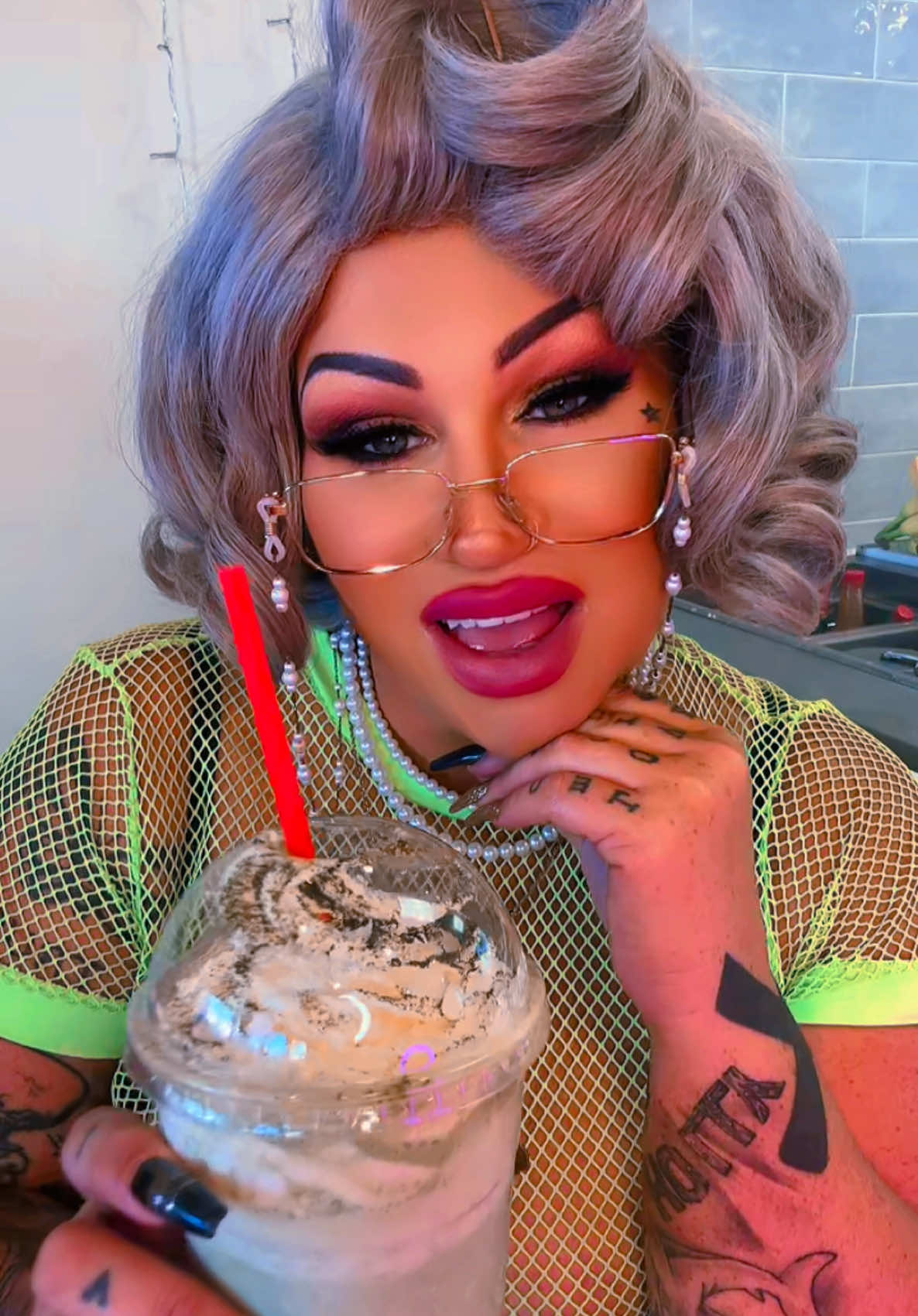 @talk2MrsClaus