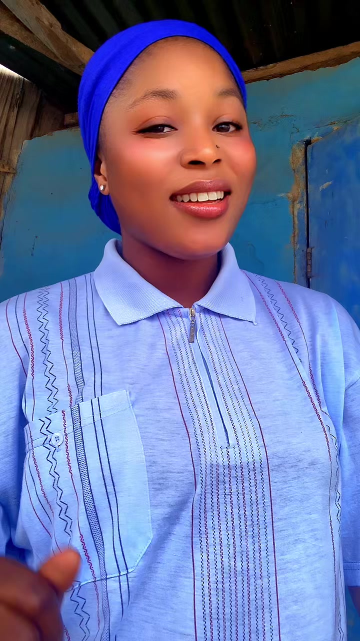 @APEKE OLA🌸🌺🥀🌹🥰