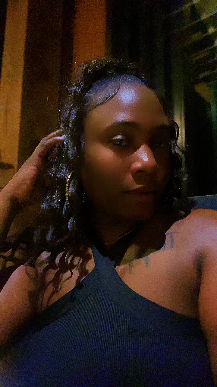 @queen_chrisy93