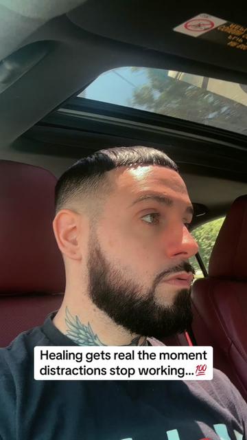 @Chriz__Vibez