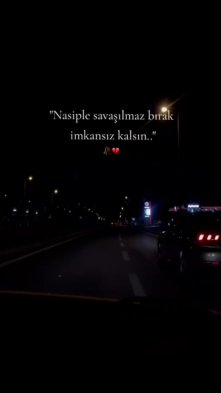 @YARIM BİR HİKÂYE 💔