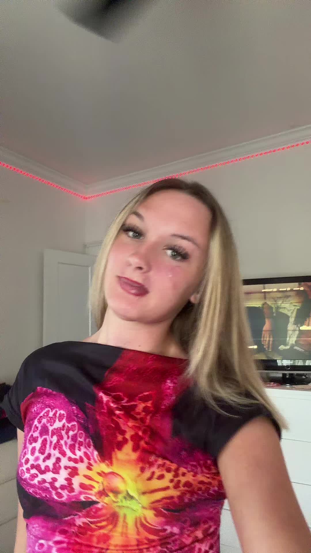 @___