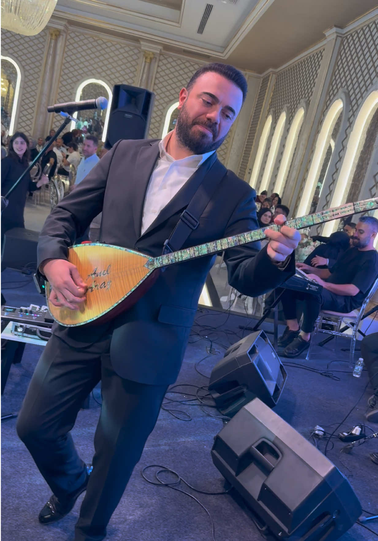 @Anıl Araz