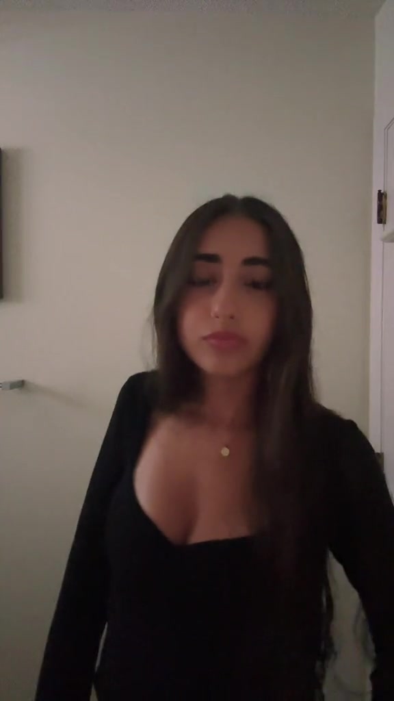 @941.Giovanna