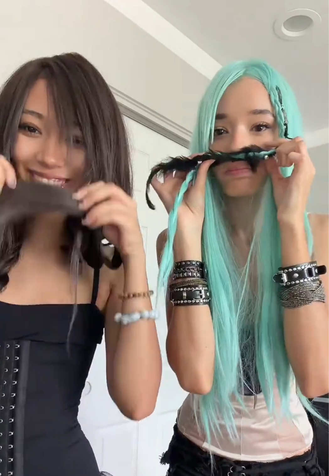 @hwna