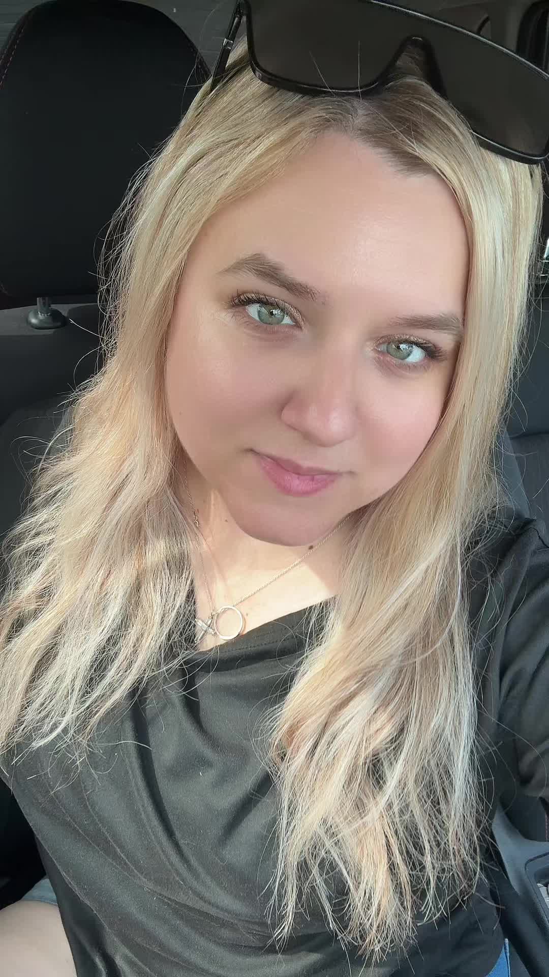 @momerik911