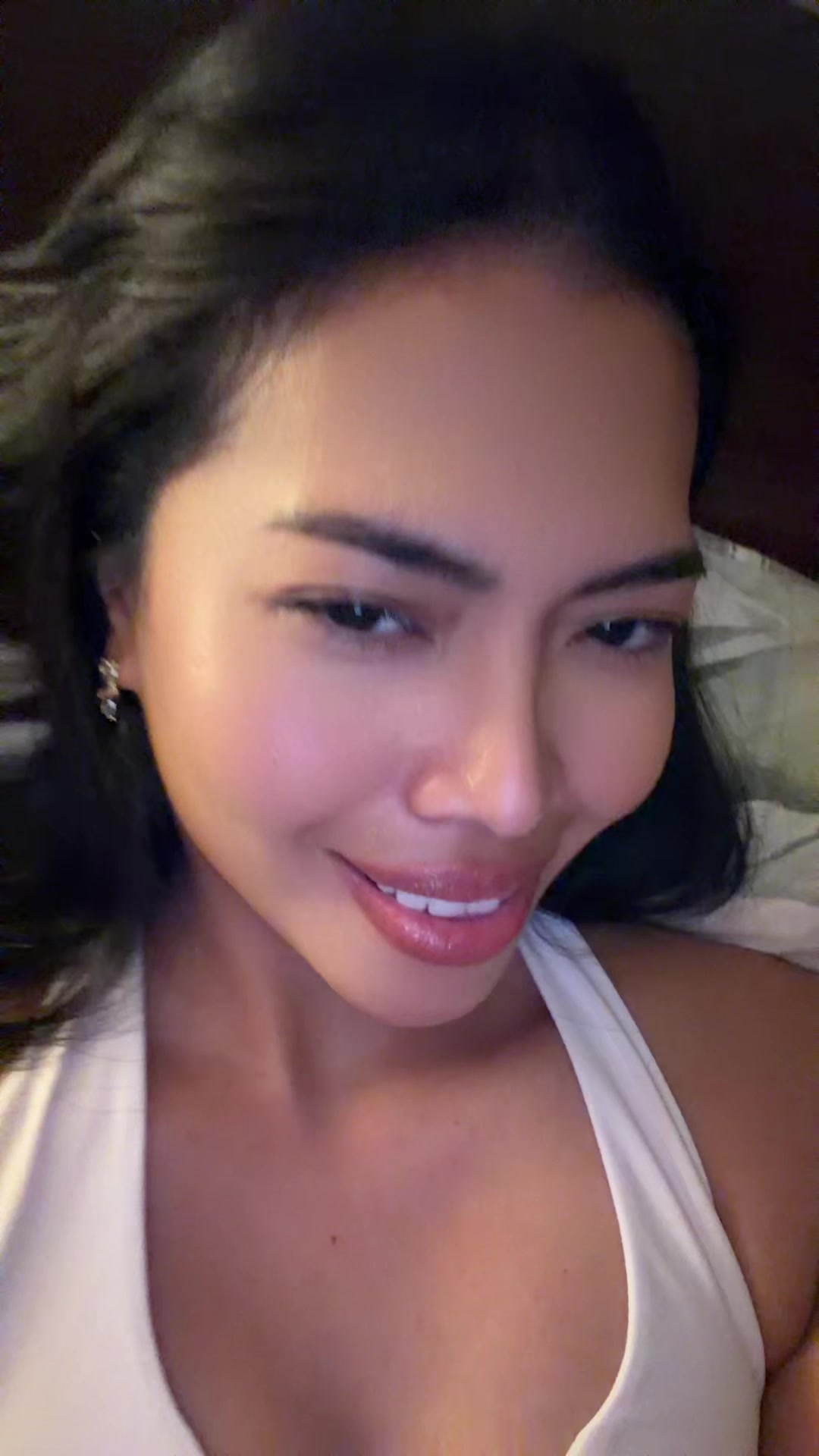 @Mellikay8 on IG