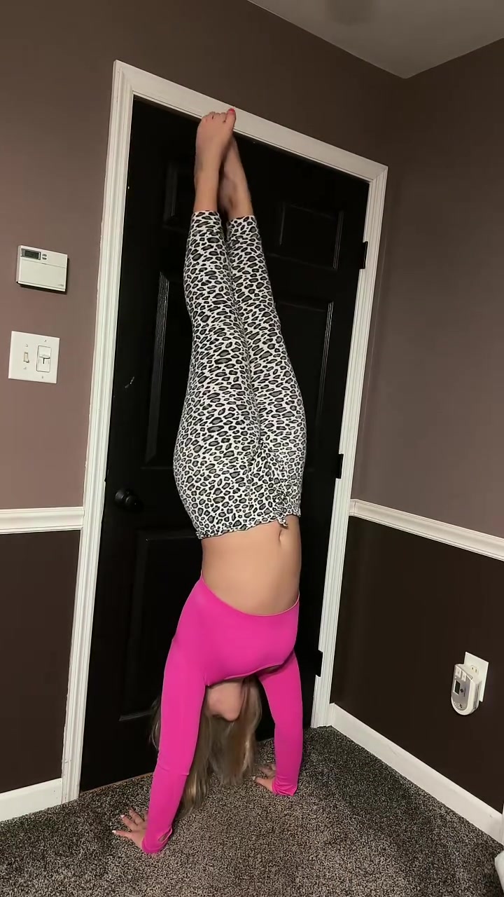 @Alyssa Paige:)