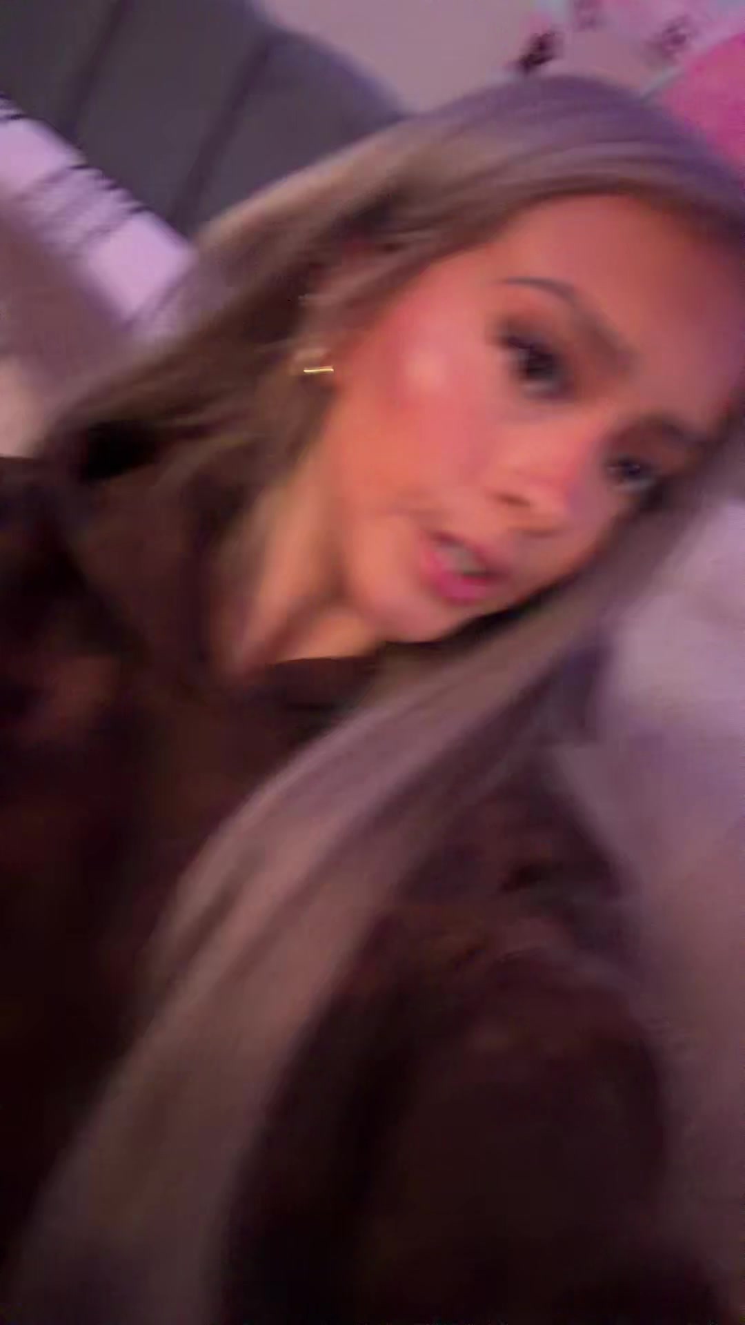 @basicblondeorangebitch