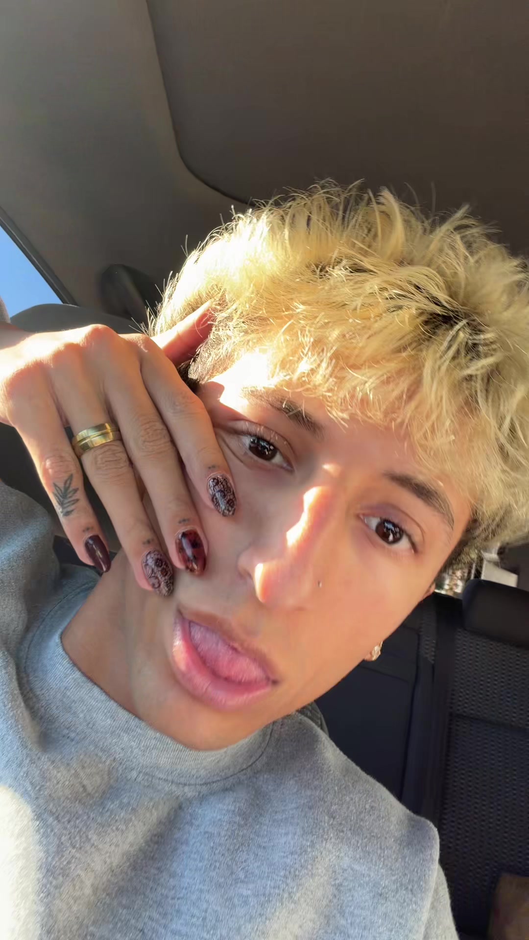 @tatii