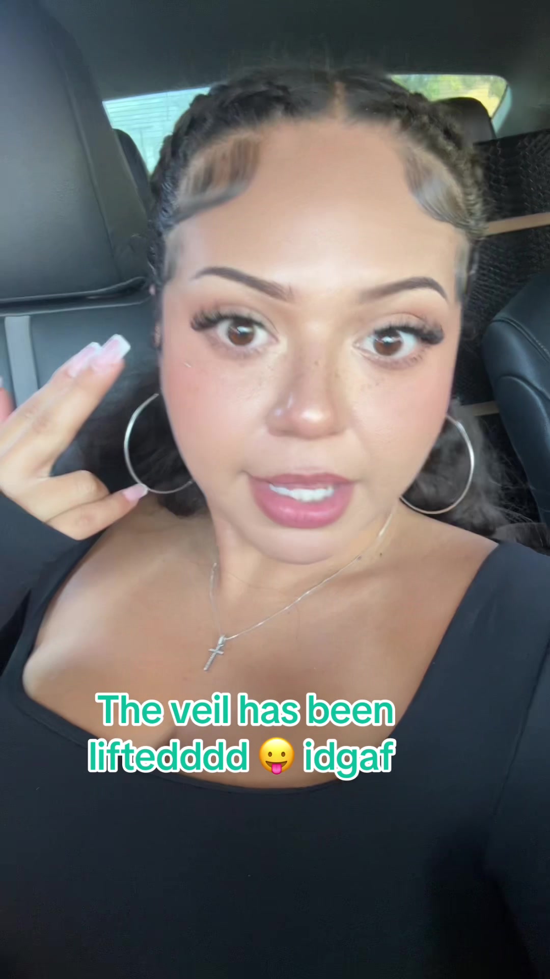 @Roxxy.dgaf