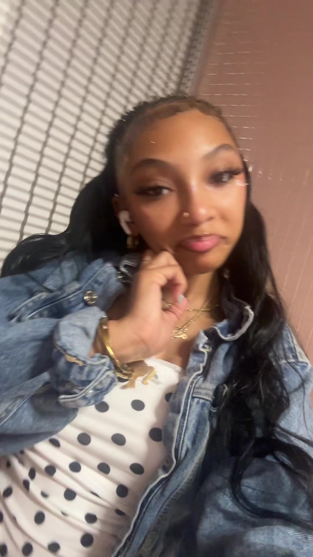 @aprettygirl