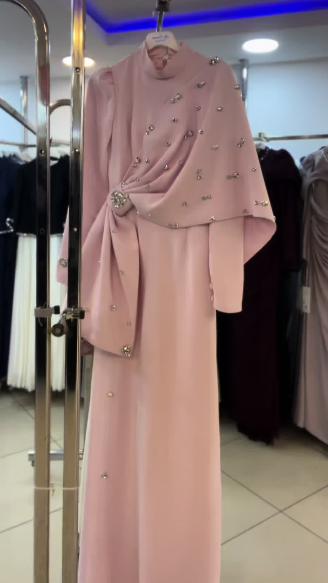 @Burcucerenstore