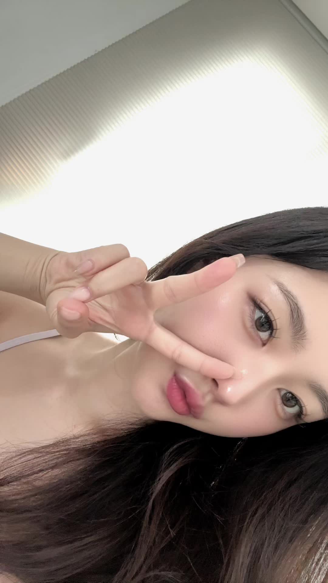 @๐ฐ๋น๋๋น๐ฐ