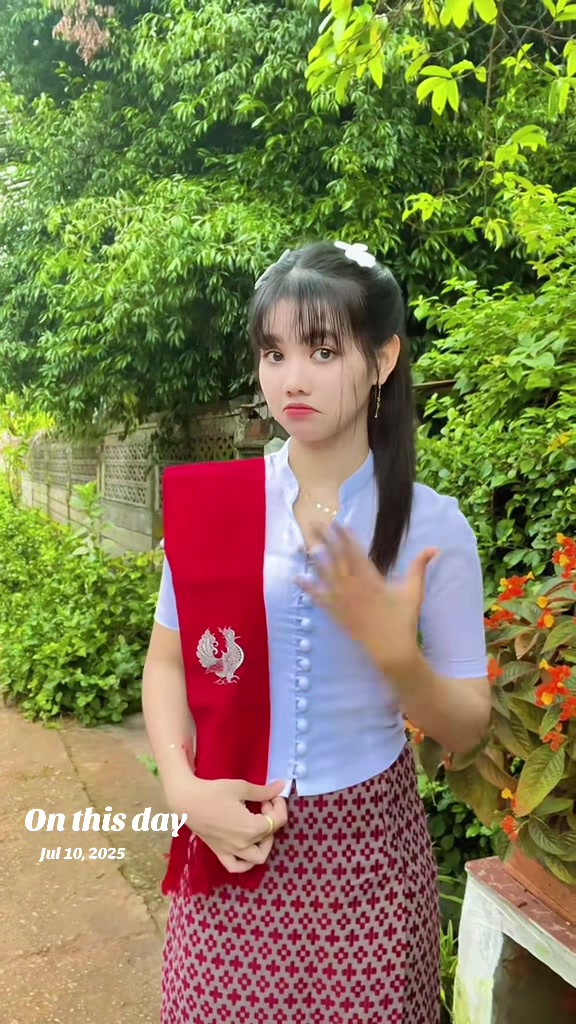 @💗Mi Thazin🍬မော်လမြိုင်သူ💗