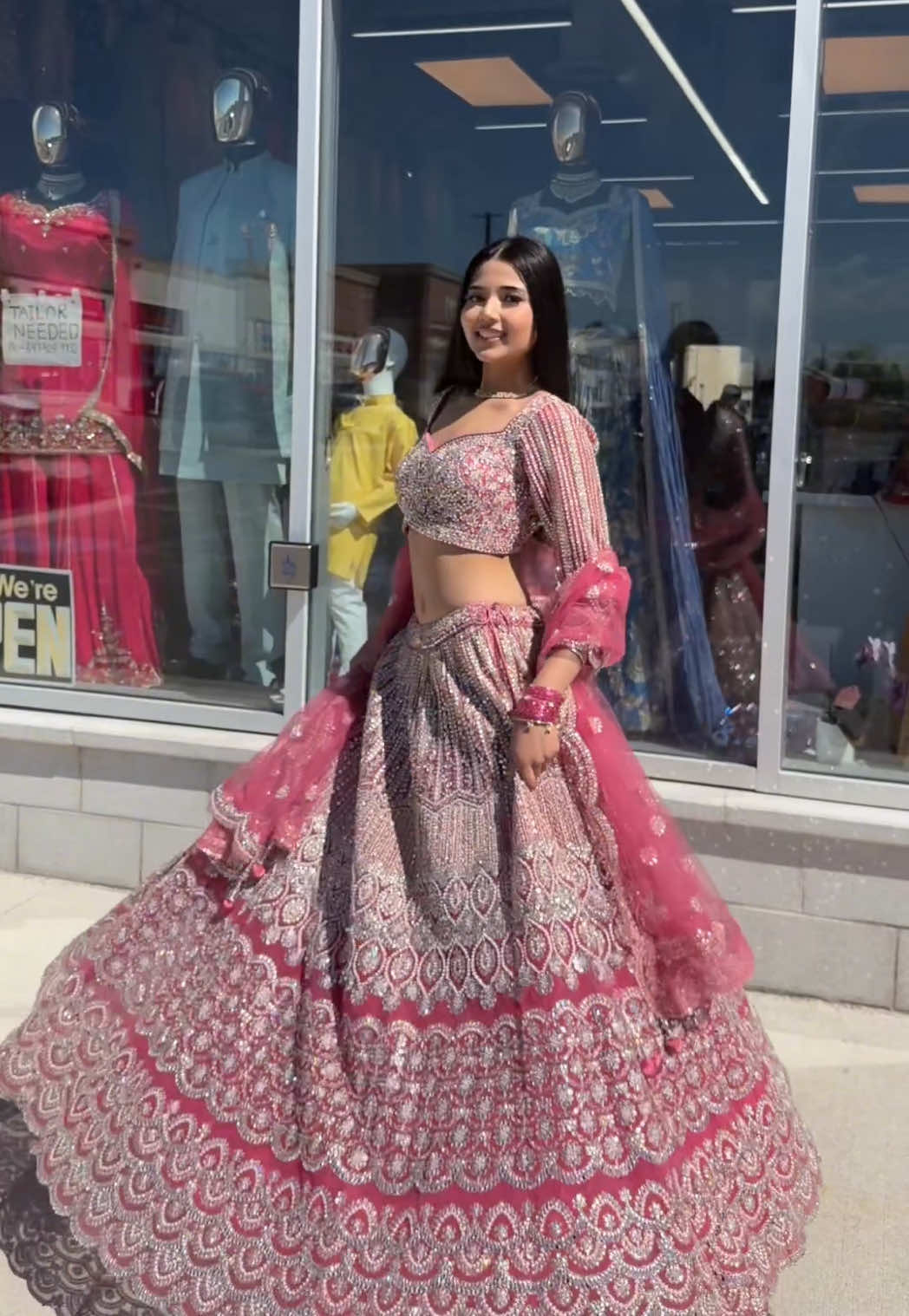 @SAM Fashion & Designer🇨🇦