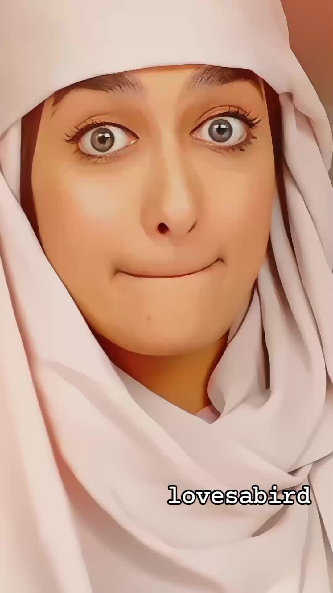 @Queendaro