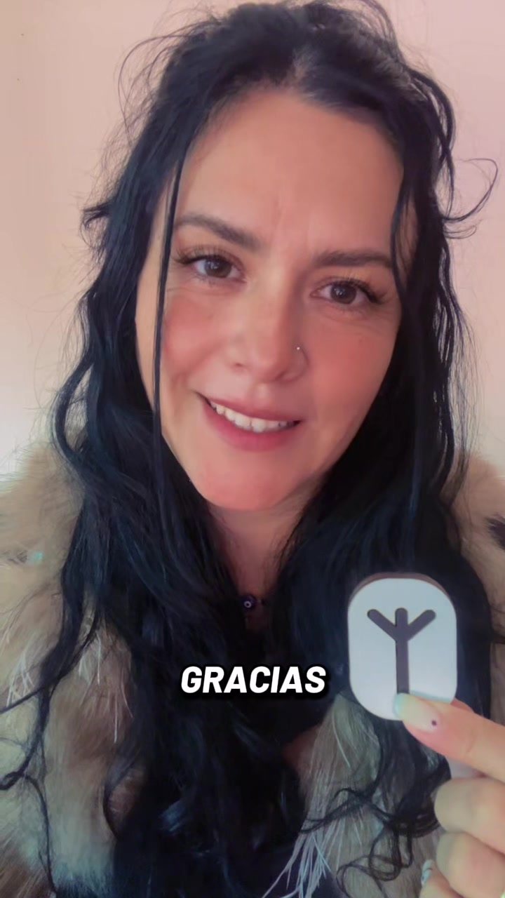 @LaMujerConAlas