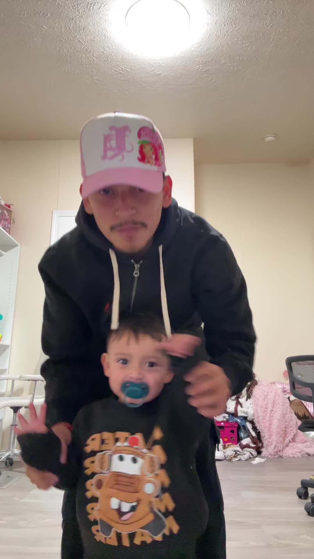 @POLLITO 🐣