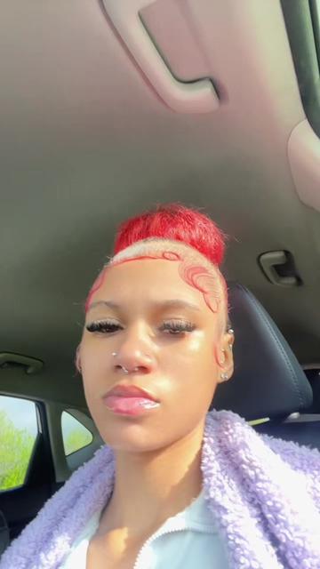 @la