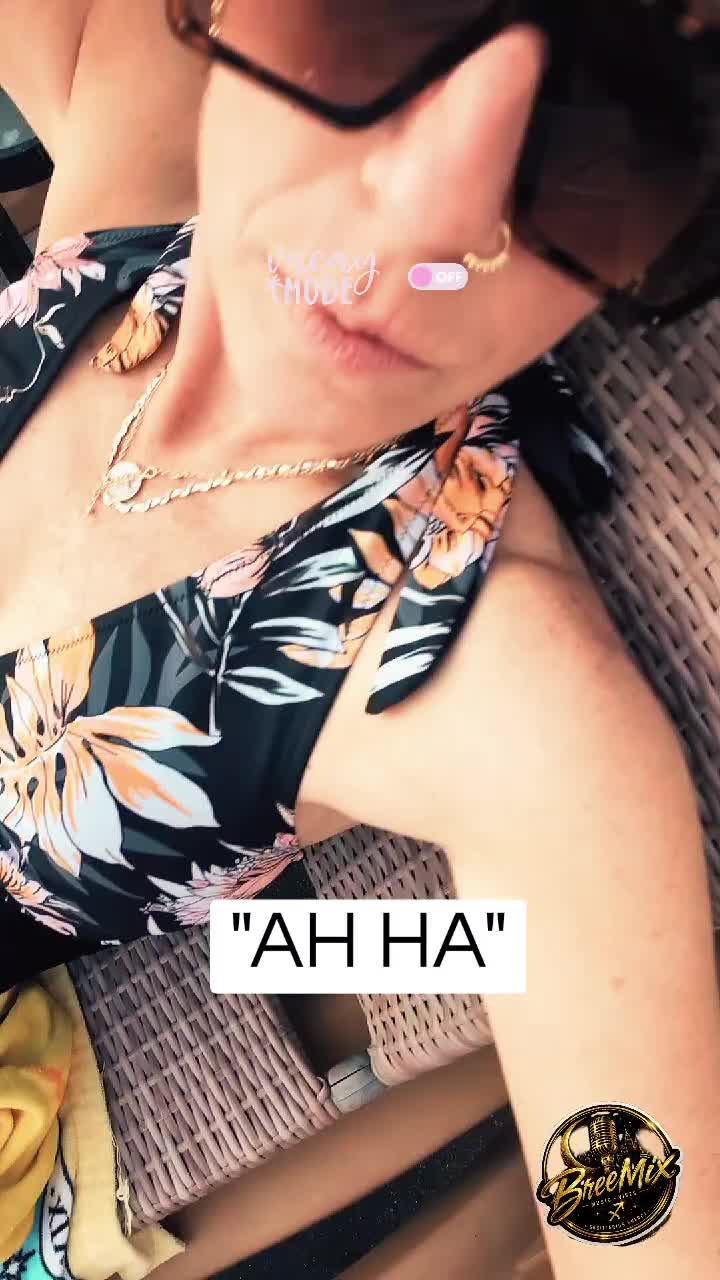 @Breemix