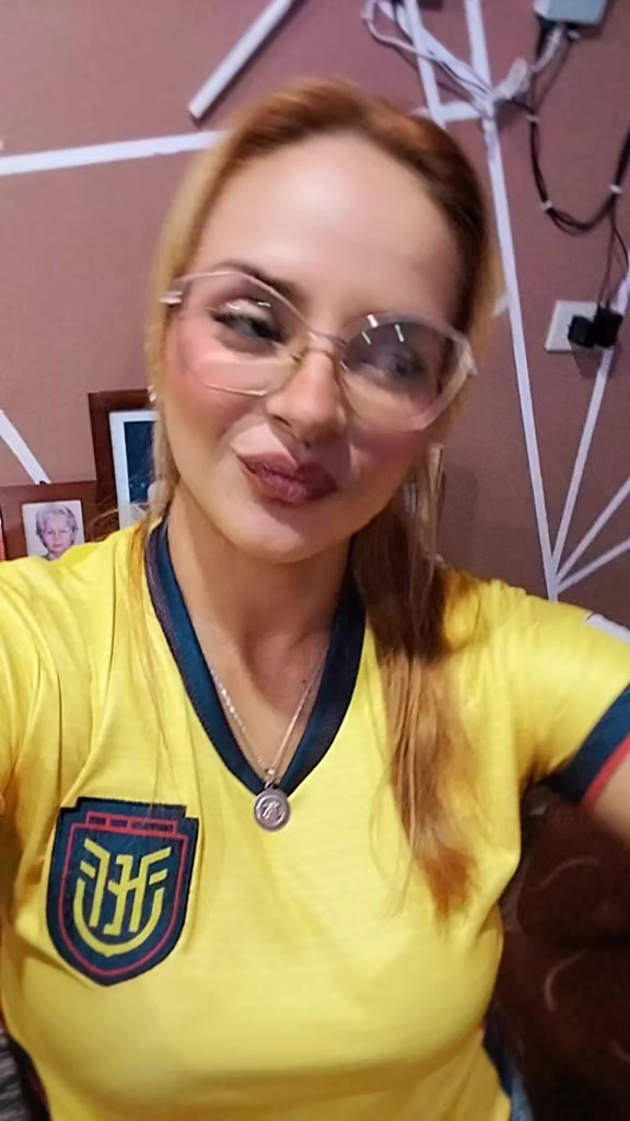 @Angie 🪽