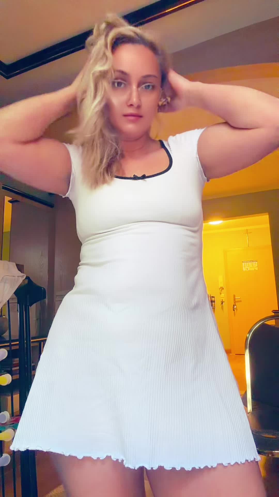 @simonika14.84