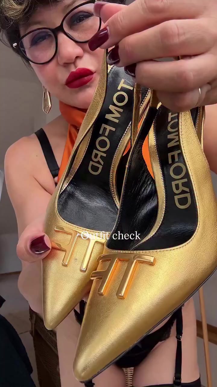@Juliawooo