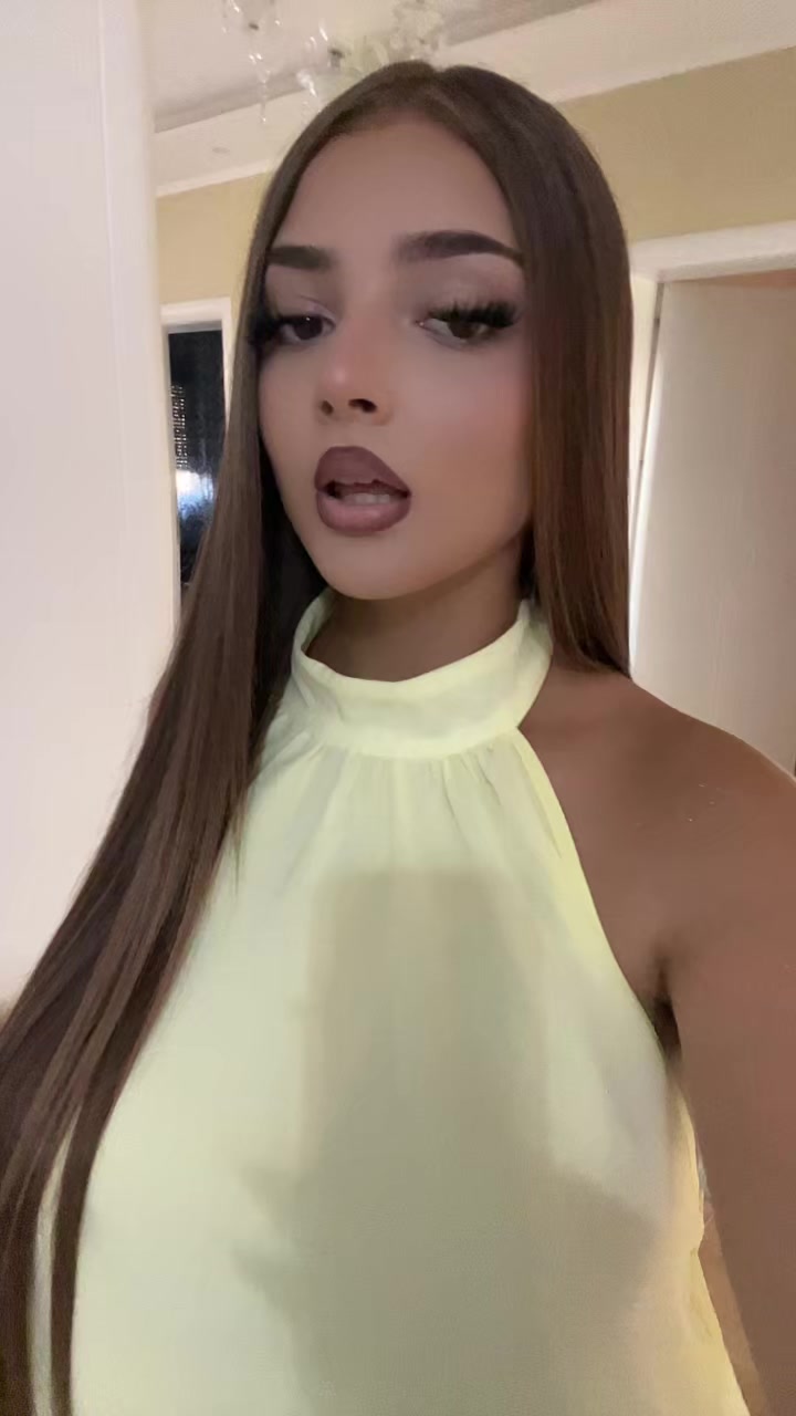 @gloriaa