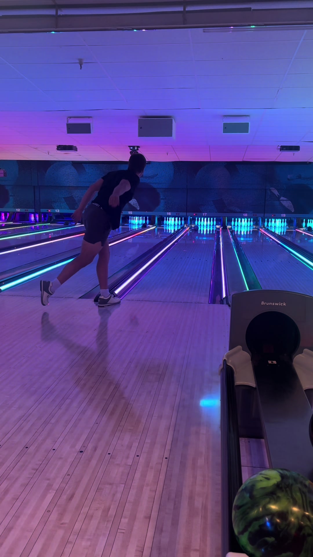 @BowlingByBeek