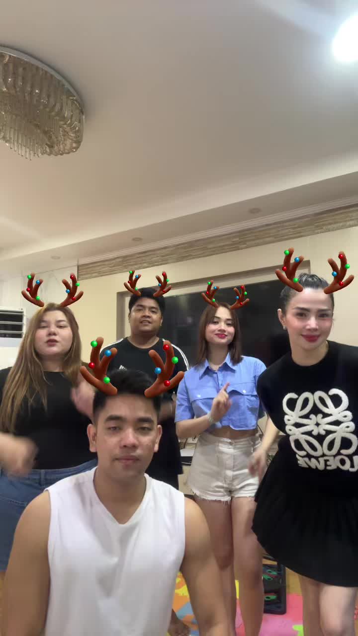 @Nicollei