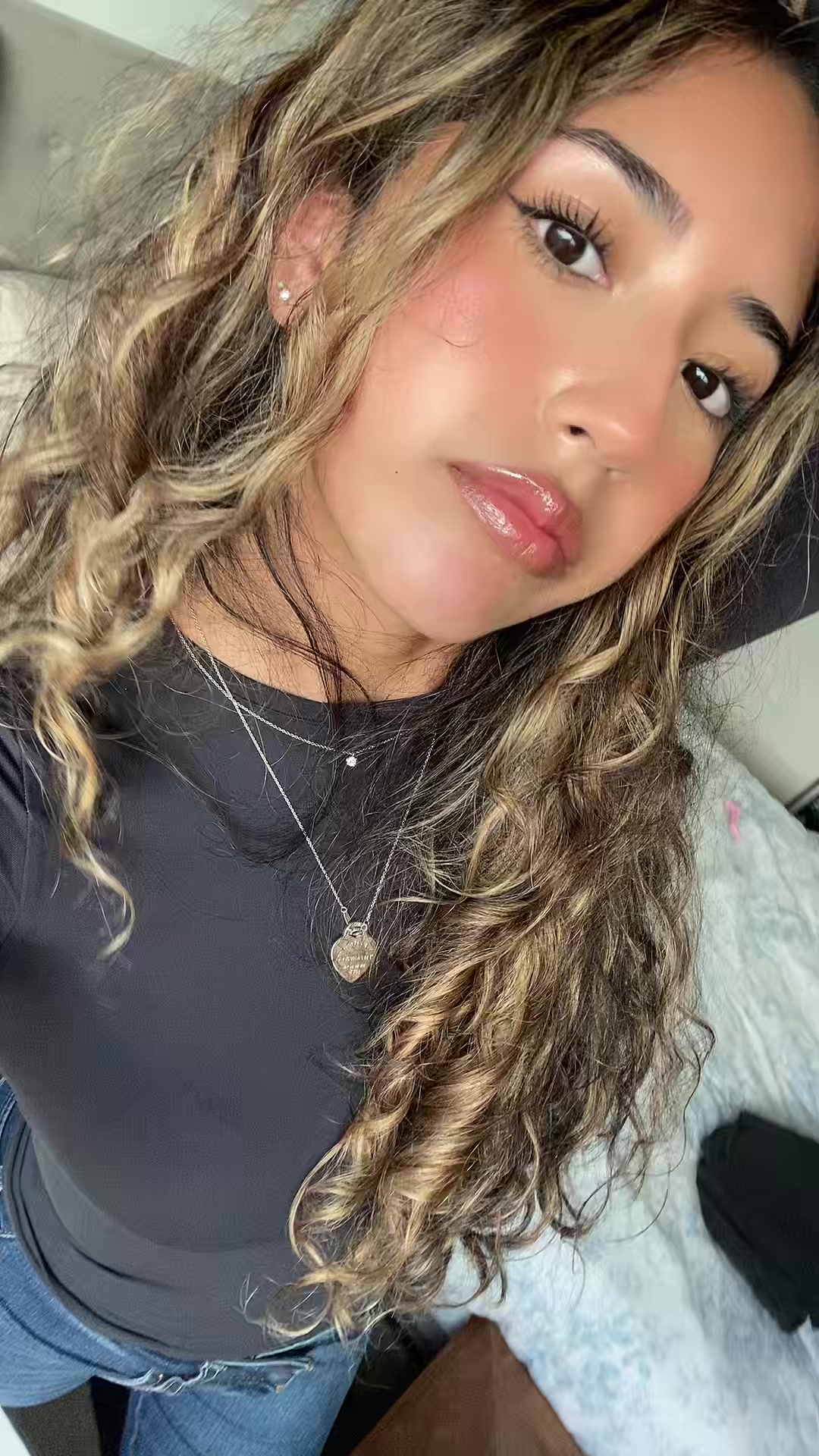 @Adriana