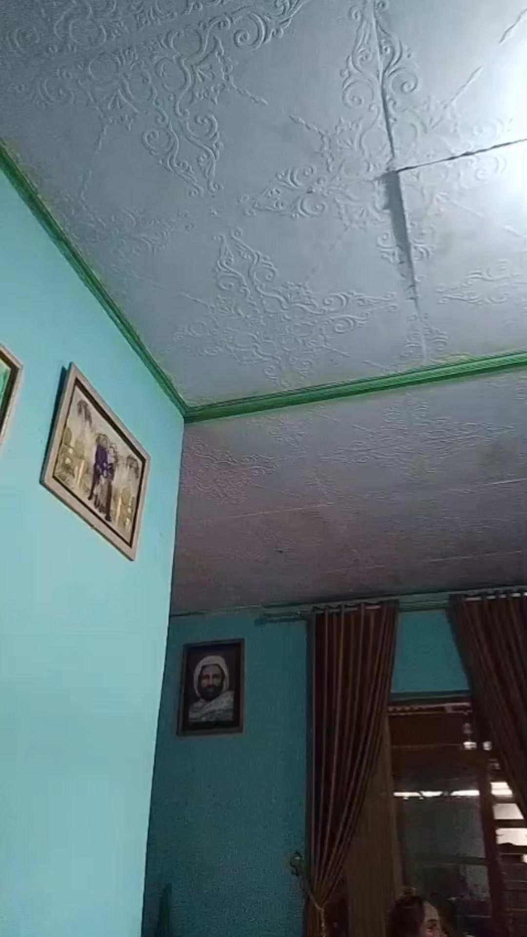 @Deviraa