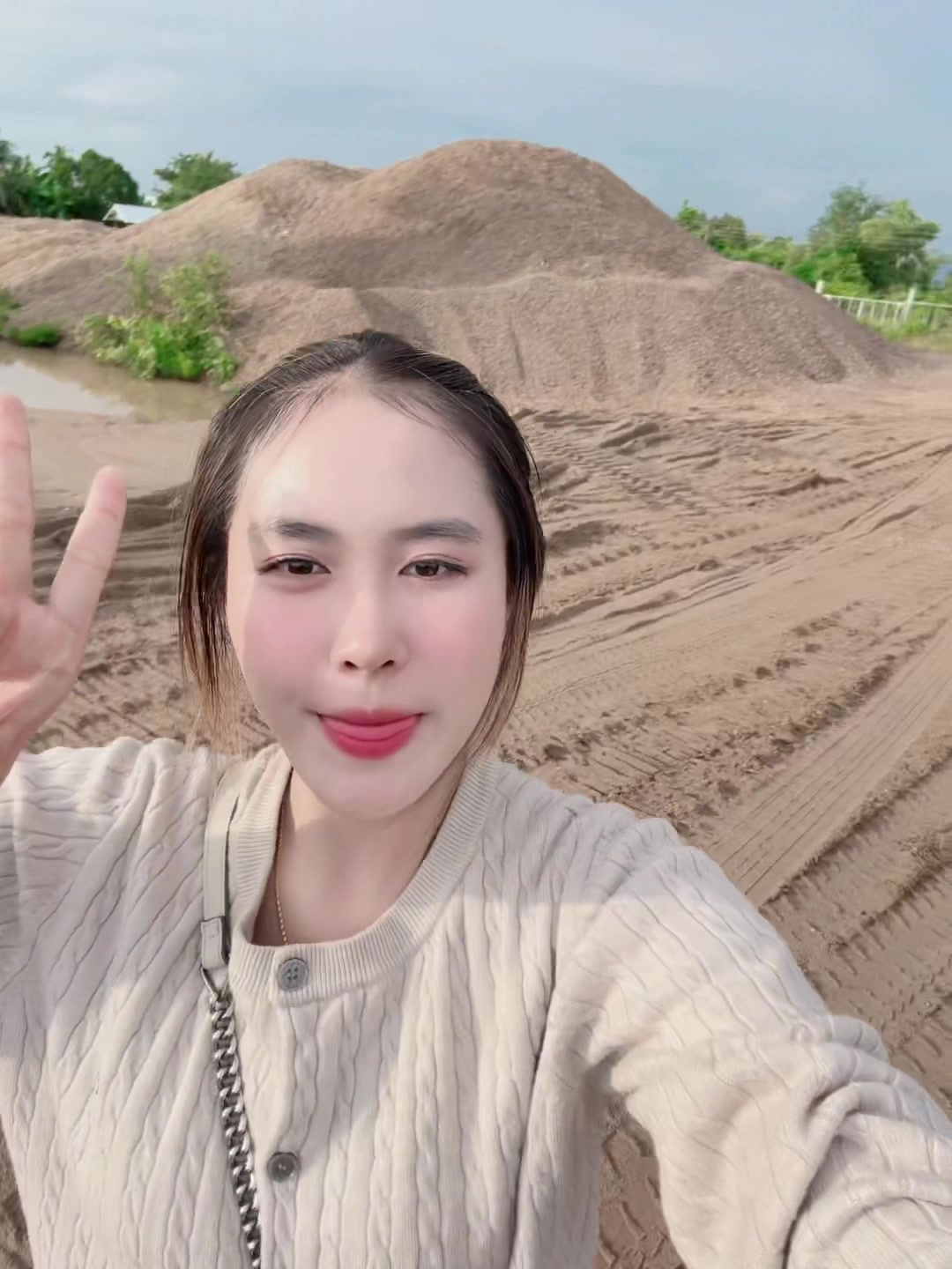 @Aling_(CEOແຮ່~ຊາຍ)