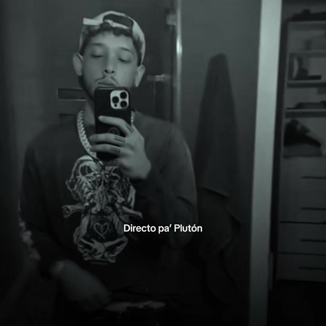 @2006 AJ