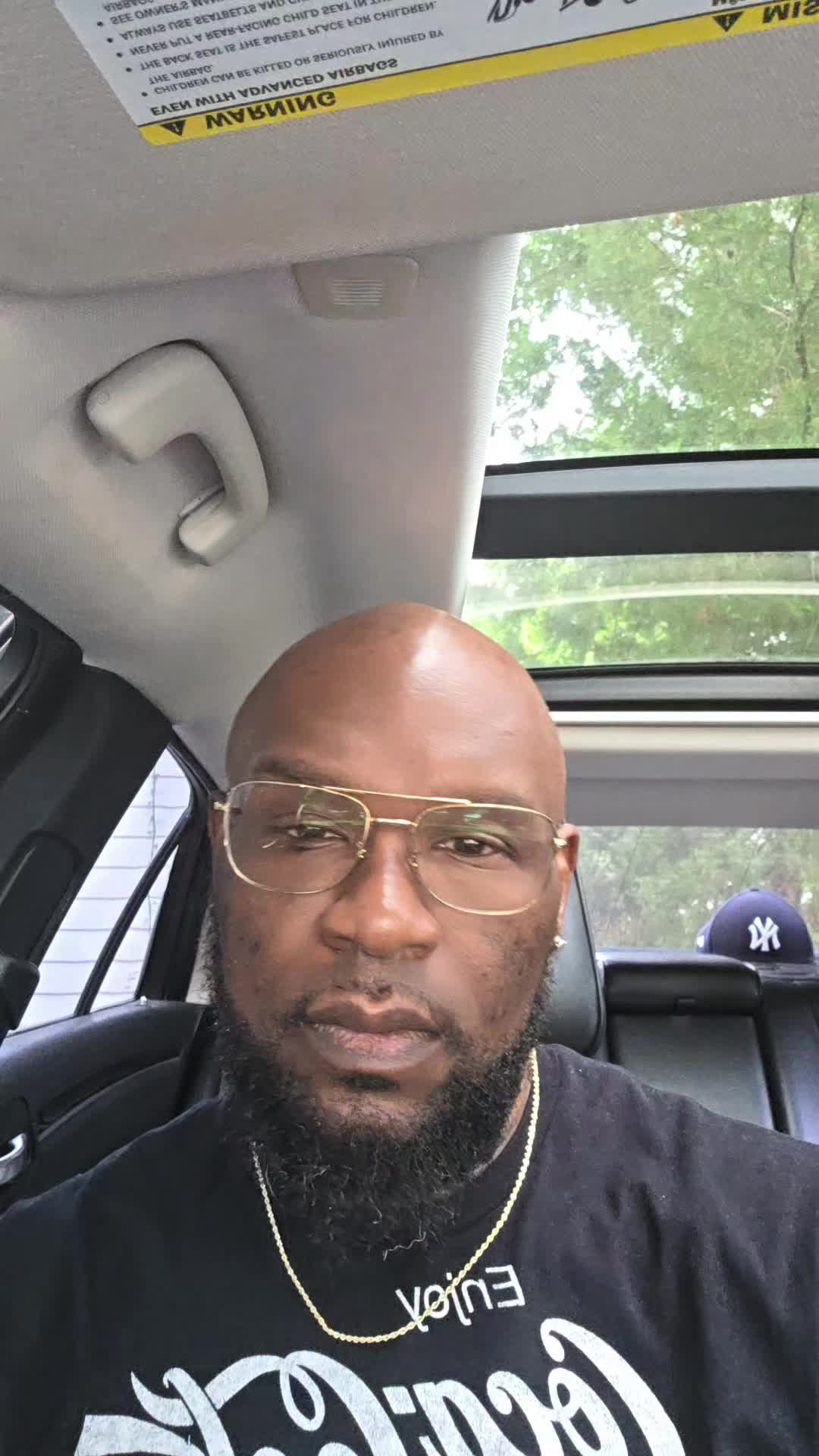 @Uncledeespeaks