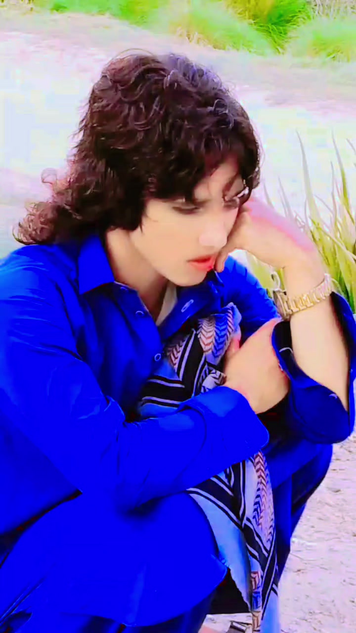 @🇲 مــــانـــــی گل خواژہ🇦