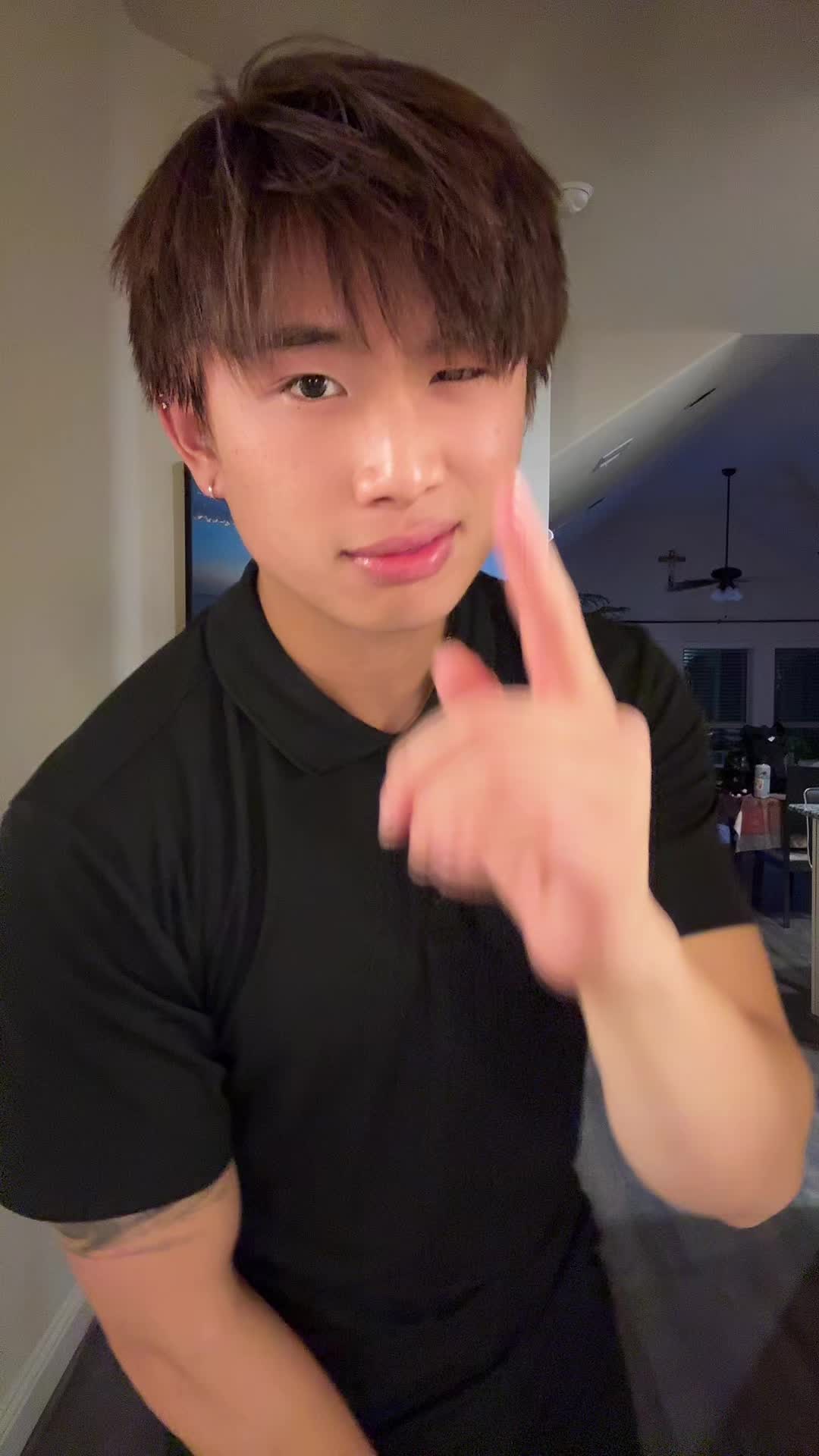 @JonnyDho