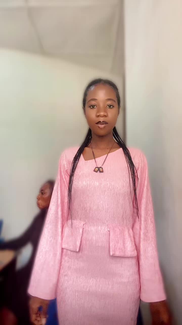 @adwoabae15