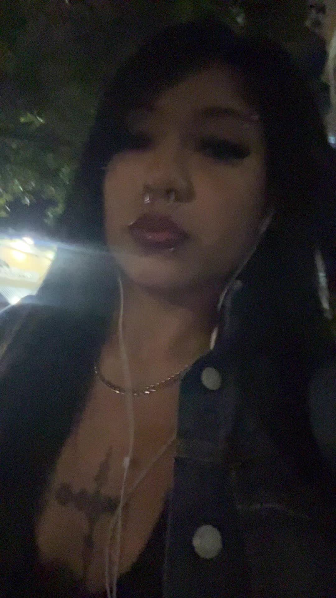 @bibi