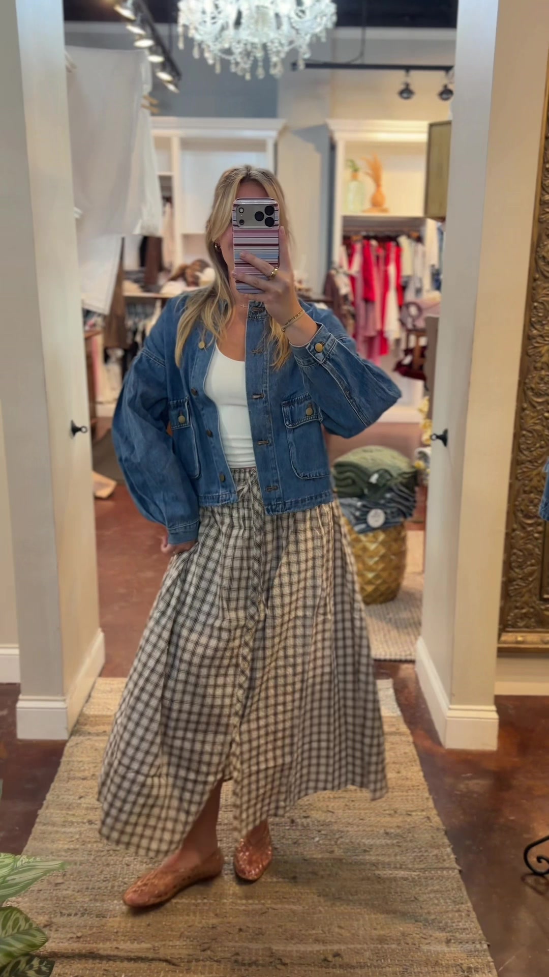 @PAGE 6 BOUTIQUE