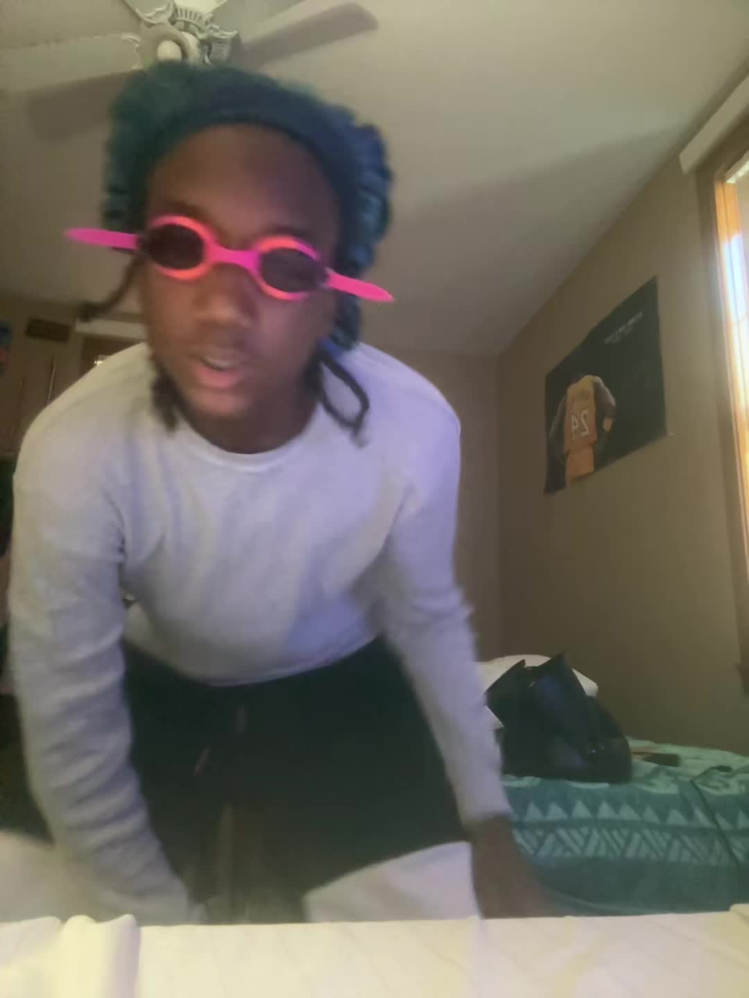 @QI