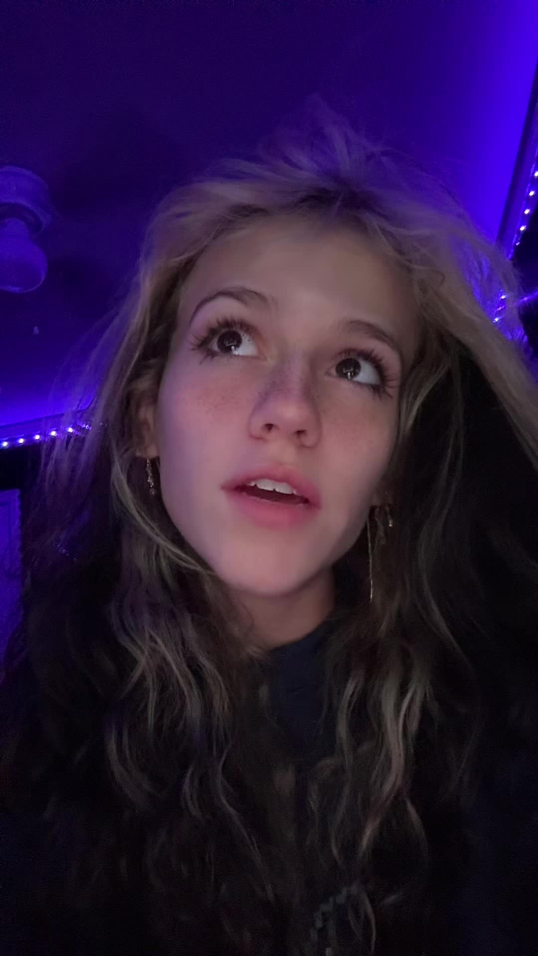 @RubberDuckieJo