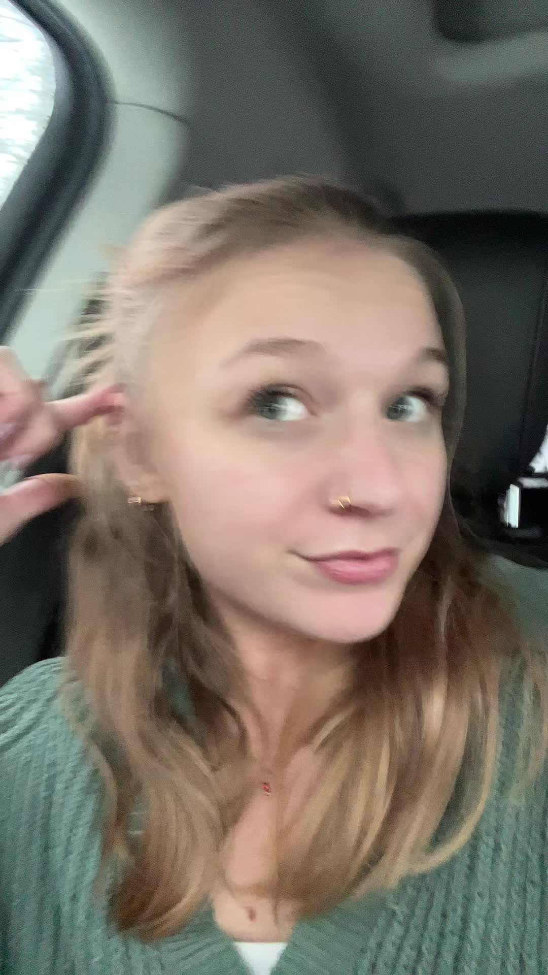 @Emily-Jo