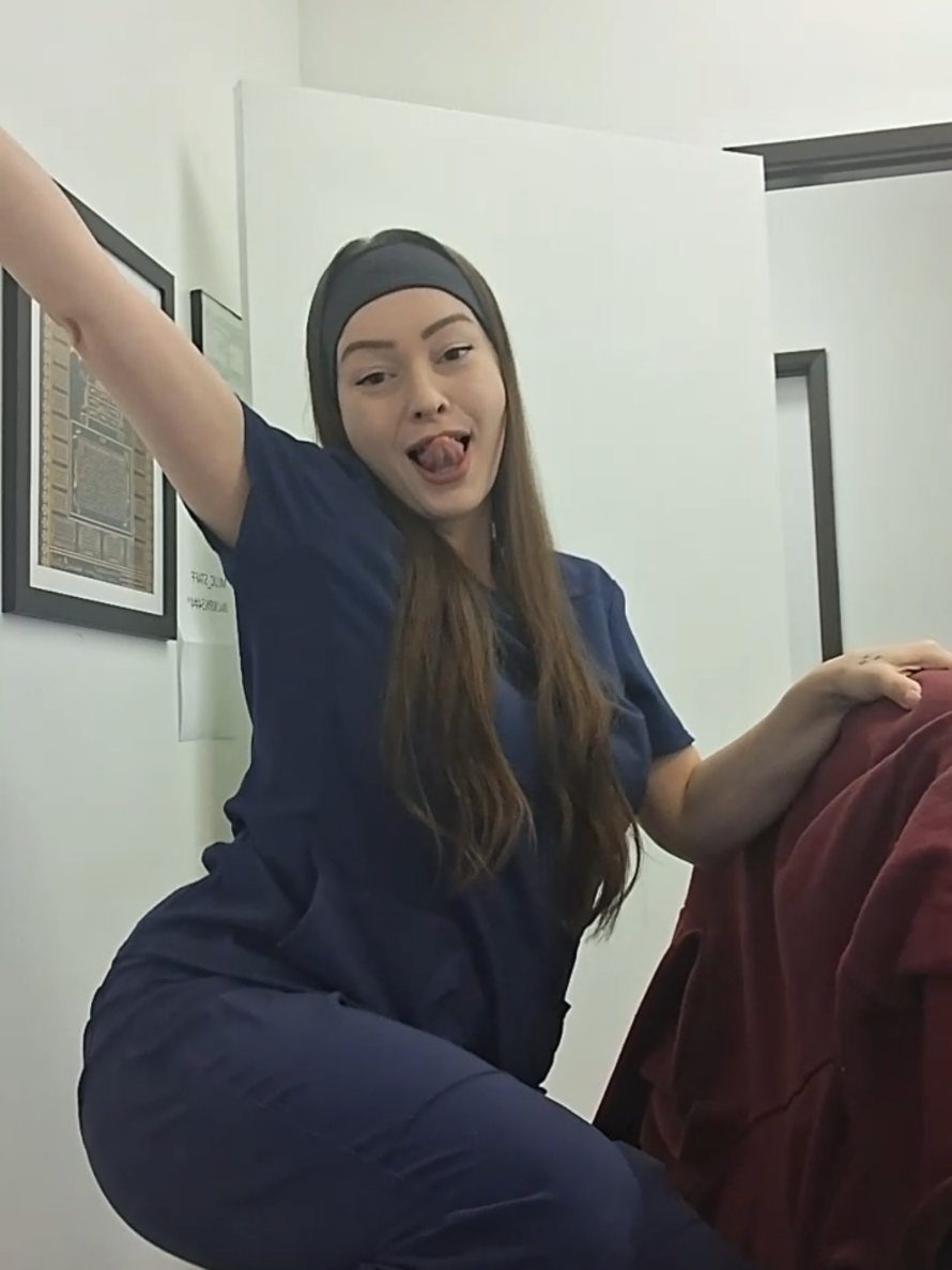 @Roxzanna Gallegos